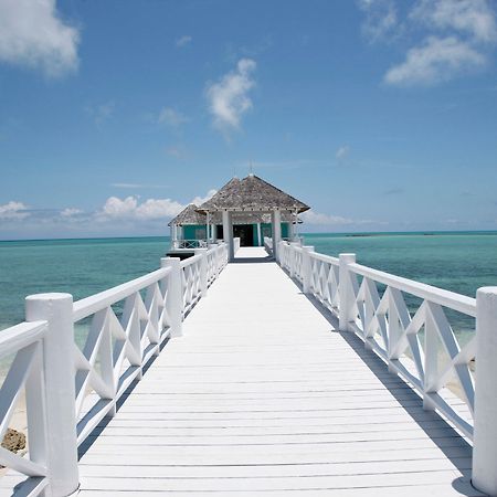 Отель Kamalame Cay Staniard Creek Экстерьер фото