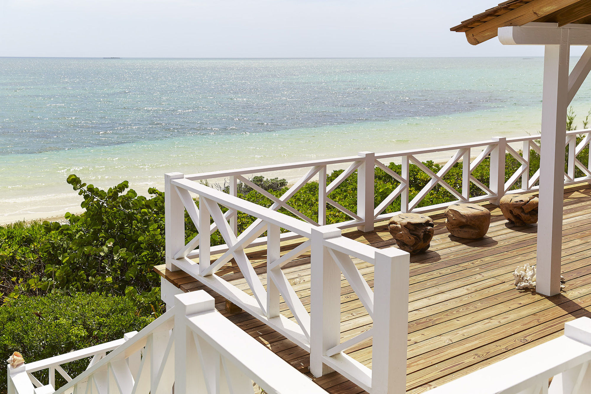 Отель Kamalame Cay Staniard Creek Экстерьер фото